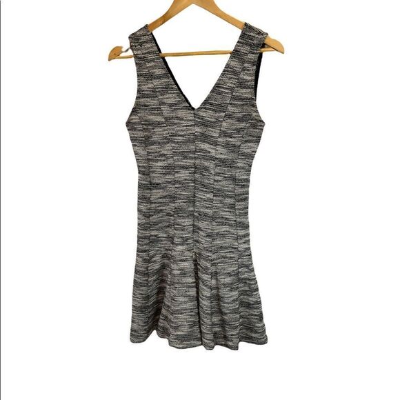BANANA REPUBLIC Black & White Tweed Short V Neck Wide Strap Dress - Picture 1 of 9
